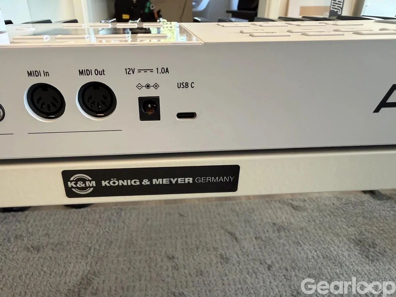Arturia KeyLab 61 mk3 White + K&M 18953 White stativ - bild 4