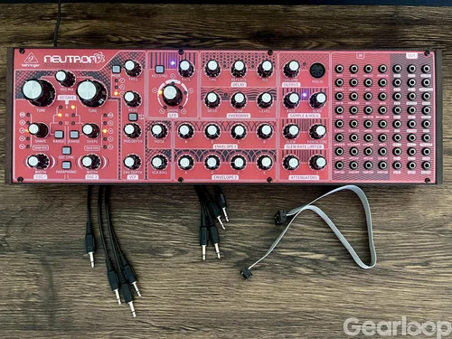 Behringer - Neutron