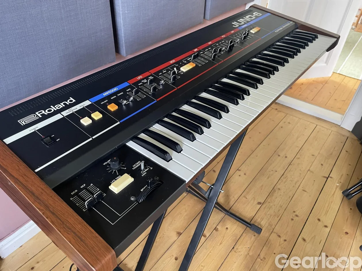 Roland Juno-6 (JU-6) - bild 1