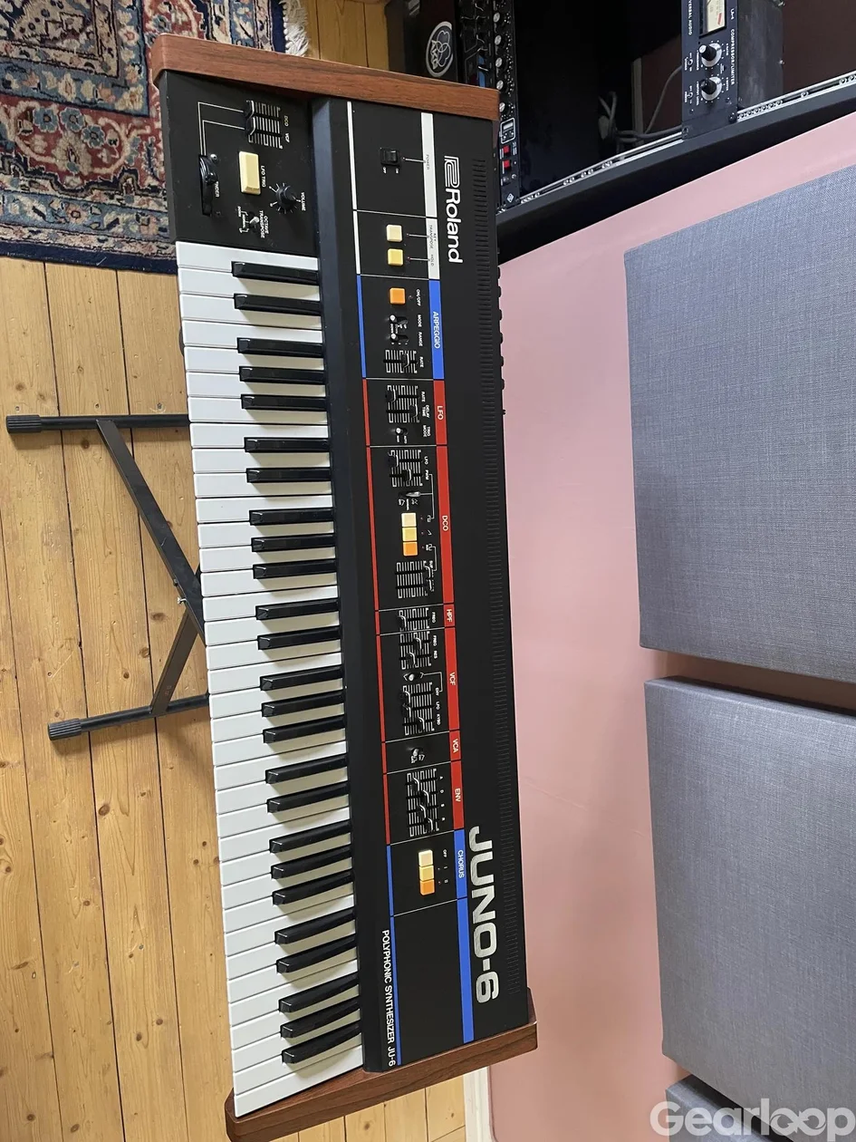 Roland Juno-6 (JU-6) - bild 2