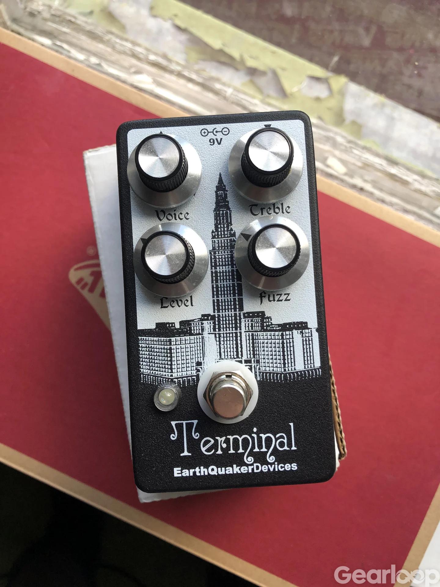 EarthQuaker Devices Terminal Destructive Fuzz - 2 000 kr • Gearloop