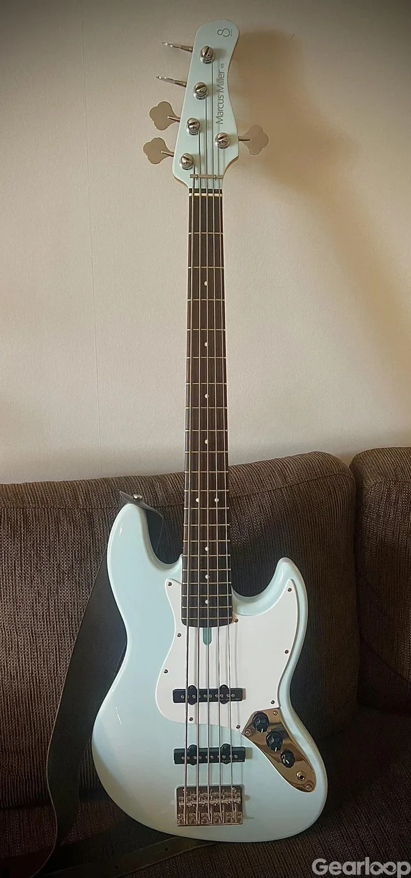 Sire V3P -5 strängad elbas - bild 1