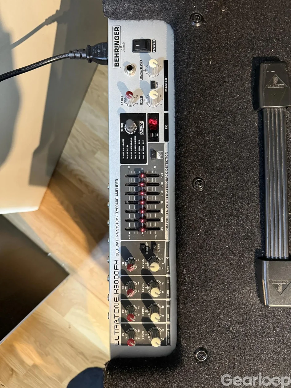 300W Keyboard amp - Behringer K3000FX - bild 3