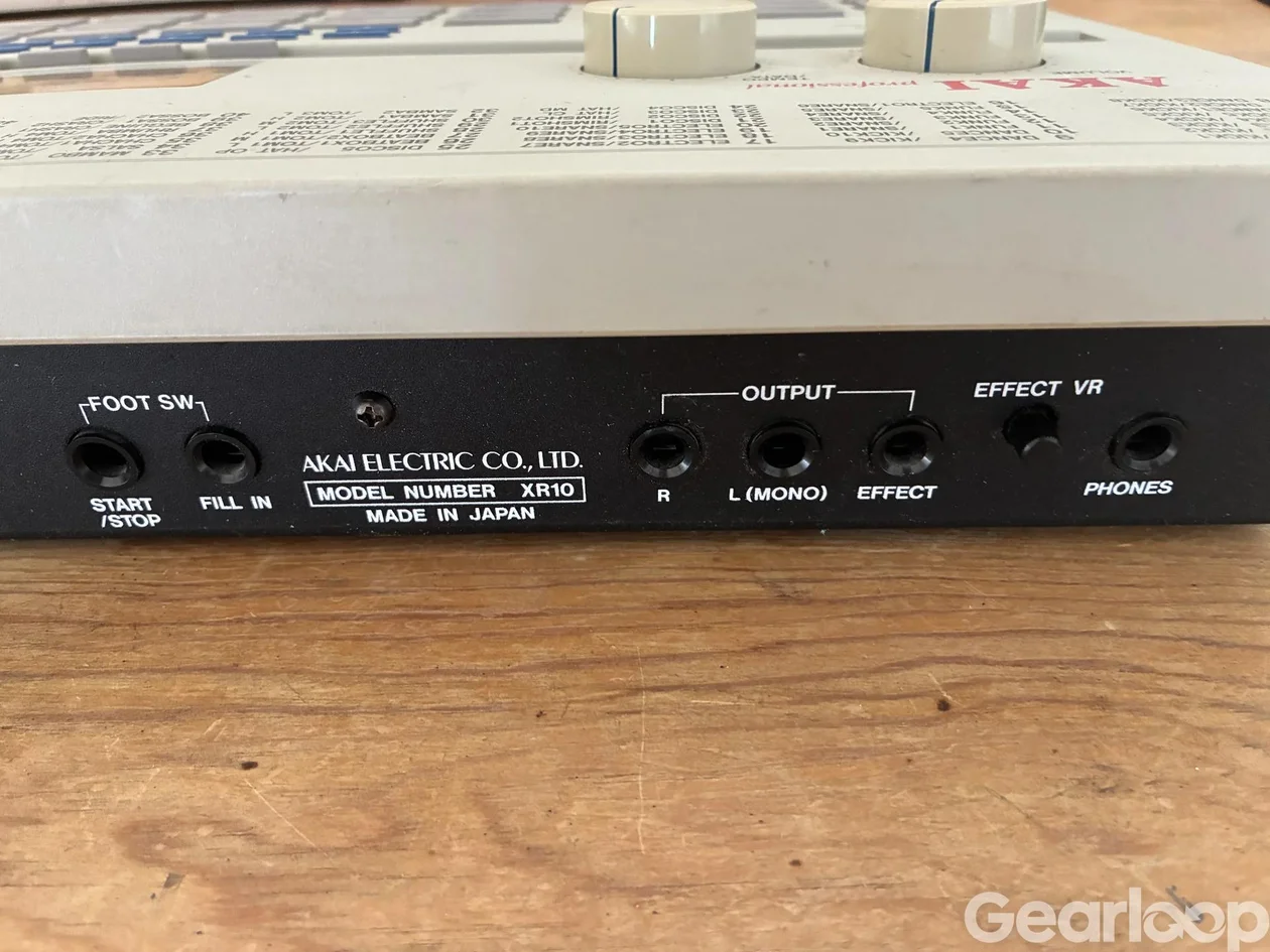 AKAI XR10 - bild 2