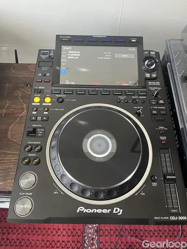 Pioneer CDJ 3000 - med kartong och skyddslock