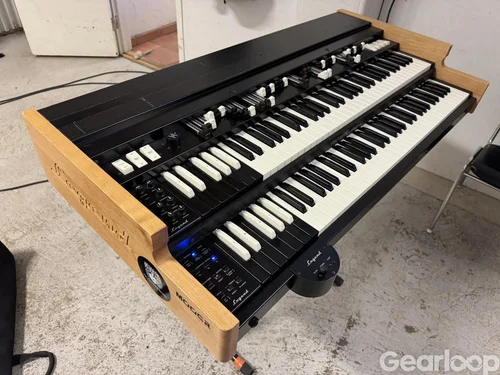 Viscount Legend med Speakon uttag+11pin