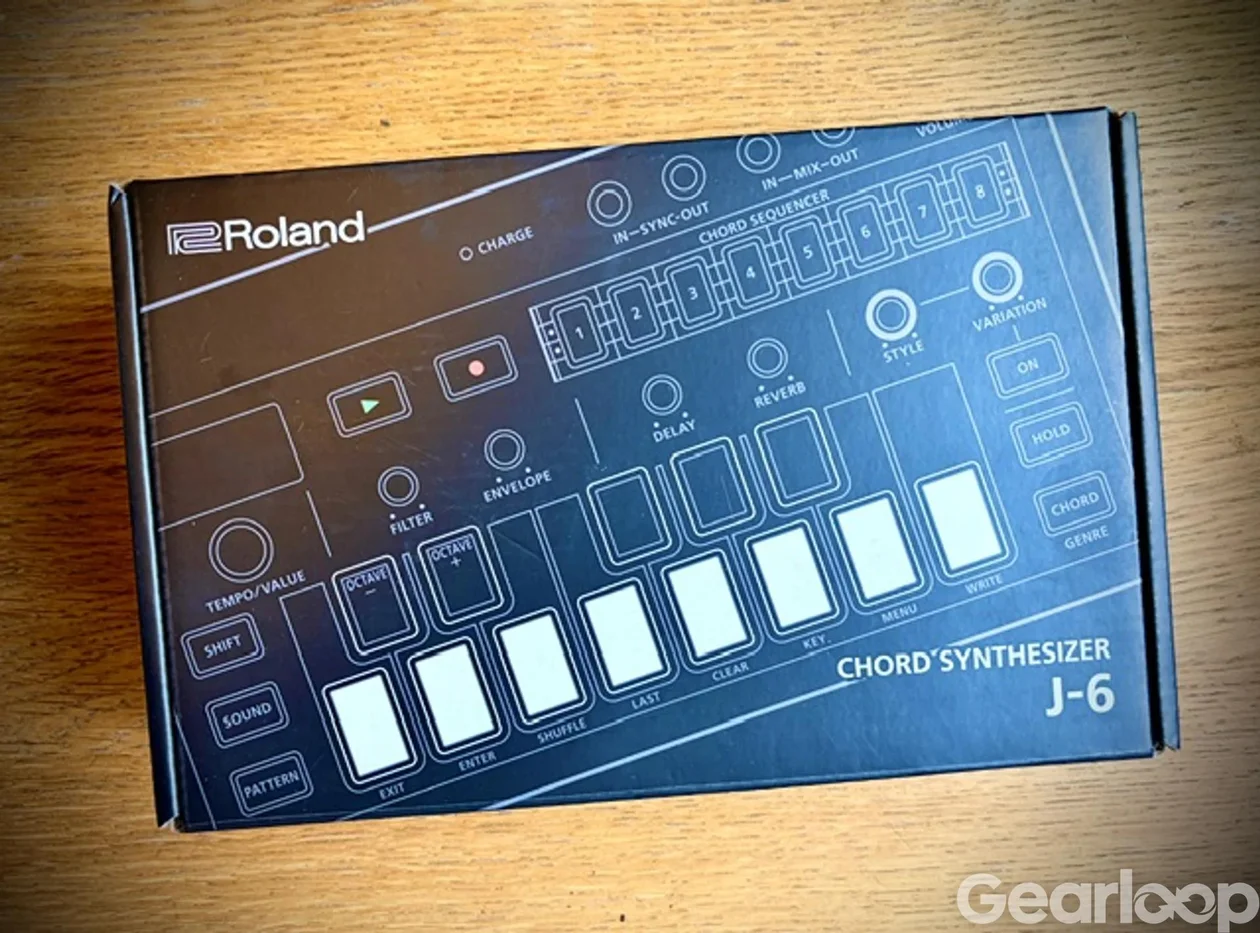 ROLAND J-6 - bild 2