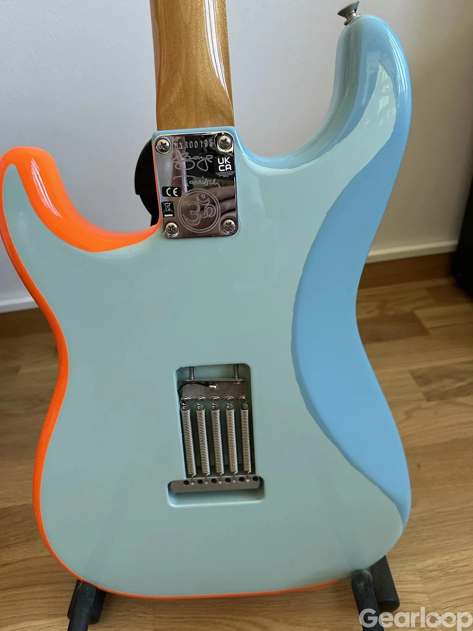 Fender Rocky (George Harrison) - bild 4