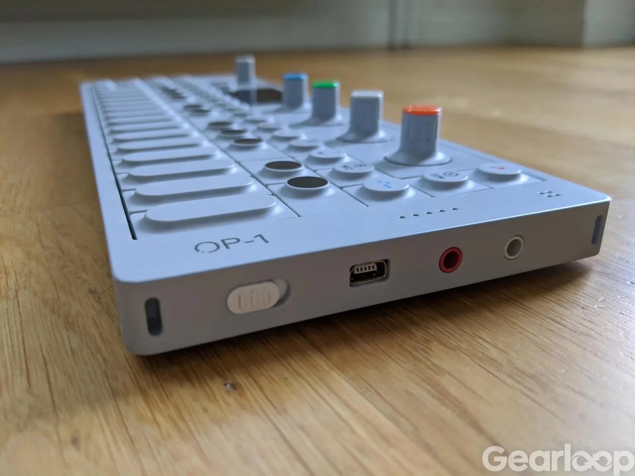 Teenage Engineering OP-1 – med originaltillbehör & fodral - bild 4