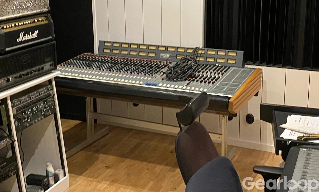 Soundtracs CM4400 28 Kanaler Brittisk Analog Mixer - bild 2