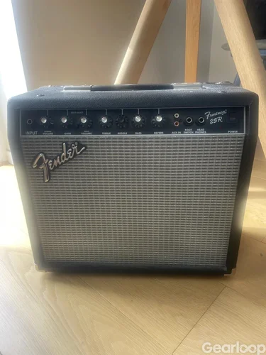 Fender frontman 25R