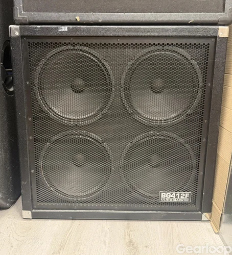 Behringer BG412F 4x12 högtalare