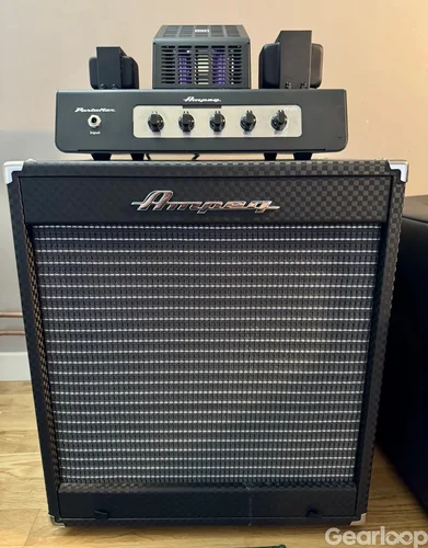 Ampeg Portaflex PF-20T basförstärkare med PF-112HLF (12”)