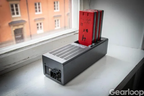 Sony NP1-batterier med laddare