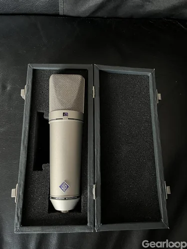 Neumann U87ai
