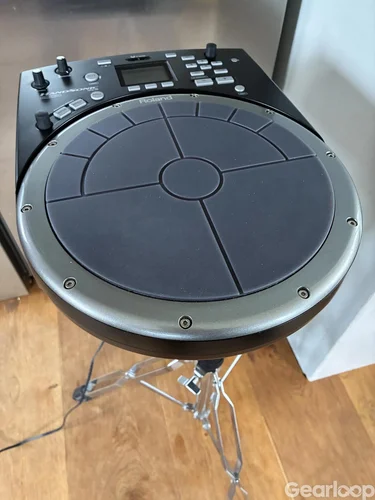 Roland HandSonic HPD-20 Digital Hand Percussion + stand