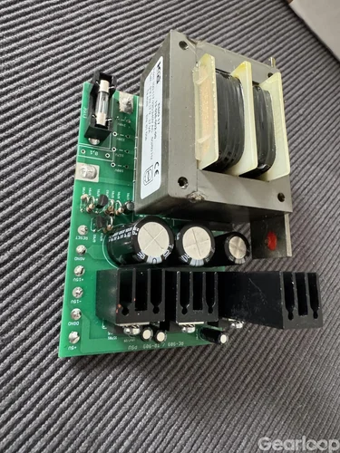 Nätdelar till TR-909, RE-909