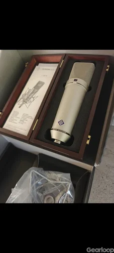 Neumann u87 AI studio set