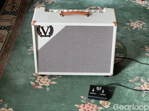 Victory V40 Duchess Dlx Combo