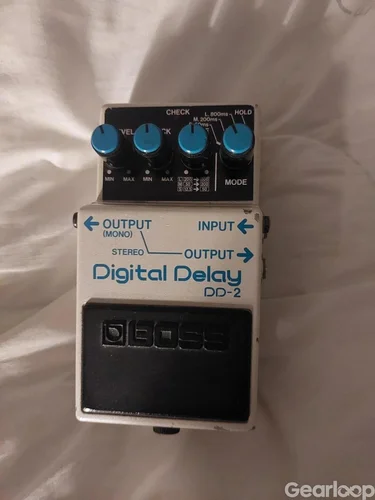 BOSS DD-2 Som Bonamassa blå baksida Made in Japan