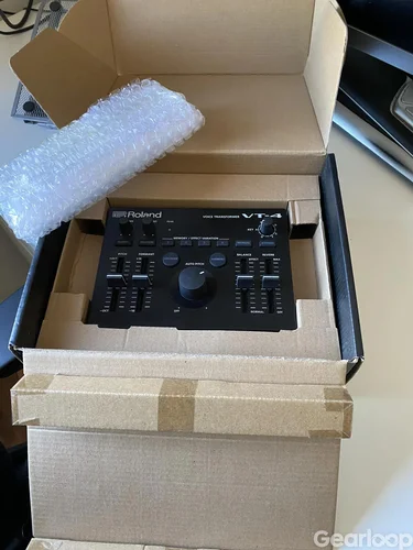 Roland VT-4