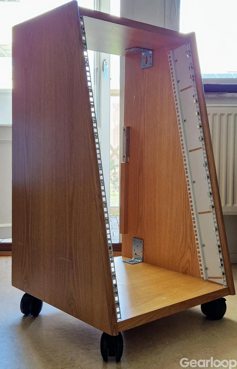 Studiorack I trä - bild 2