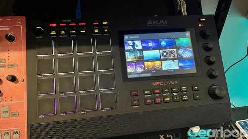 AKAI MPC LIVE 2