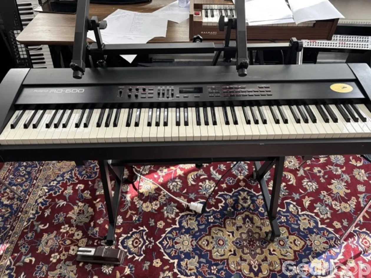 Roland RD-600 - bild 1