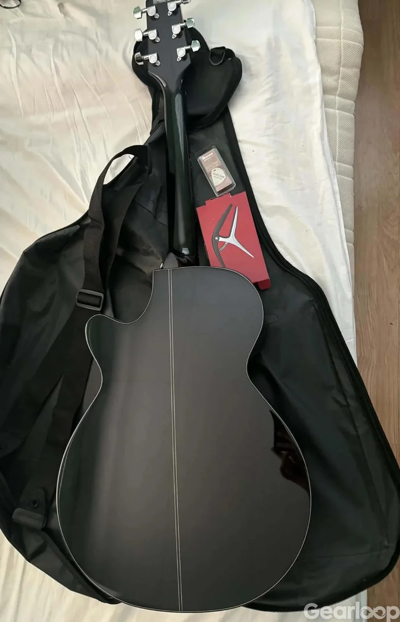Helt ny Takamine GF15CE BLK (Elektroakustisk) + tillbehörspaket - bild 2