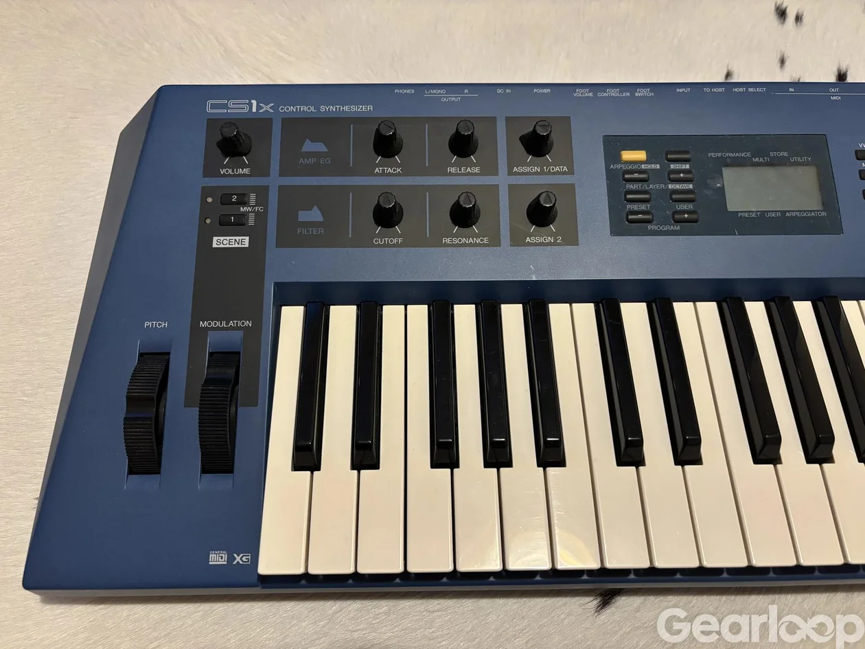 Yamaha CS1x - bild 4