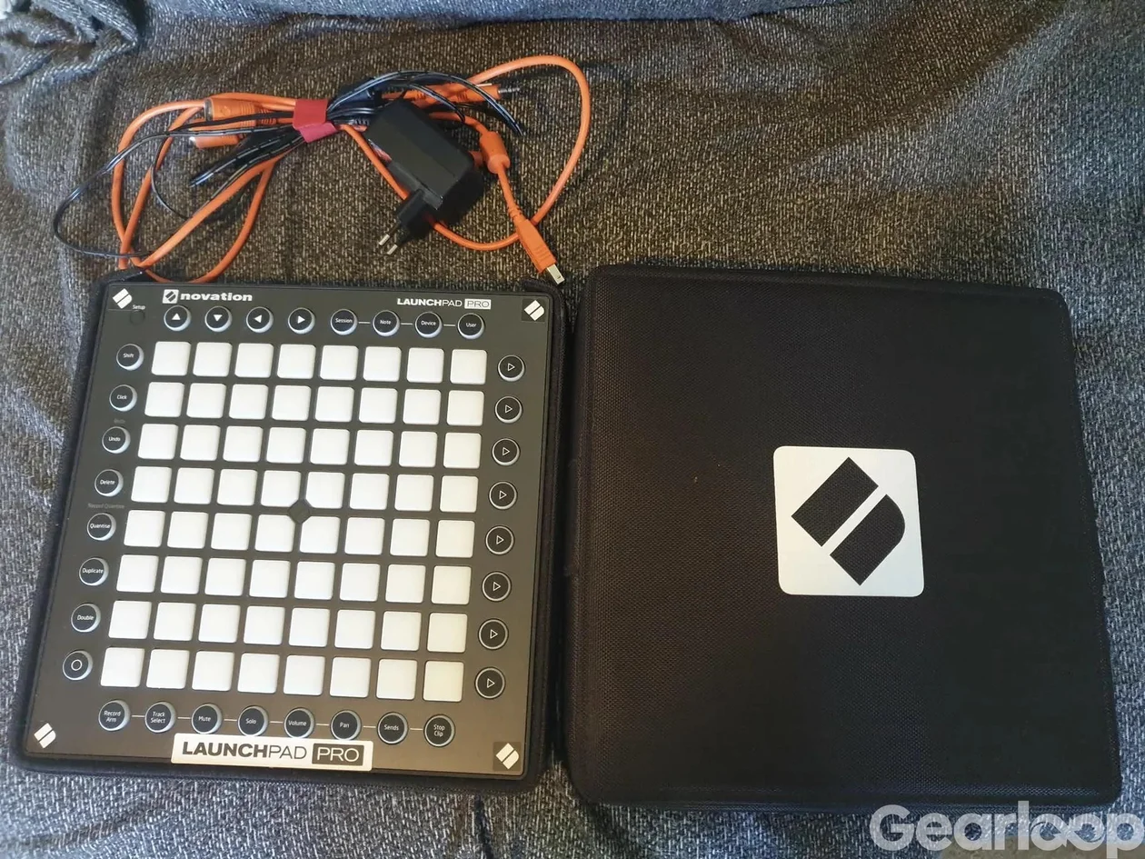Novation Launchpad Pro (Gen 1) med original softcase - bild 1