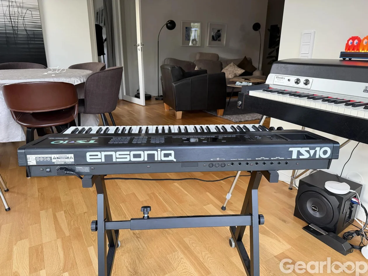 Ensoniq TS-10 32 röster med poly aftertouch - bild 3