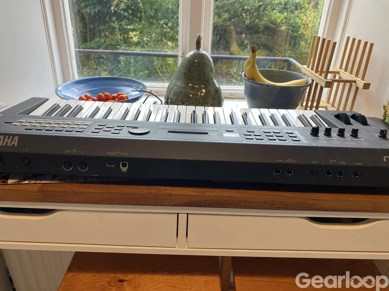 Synth Yamaha MX49 - bild 2