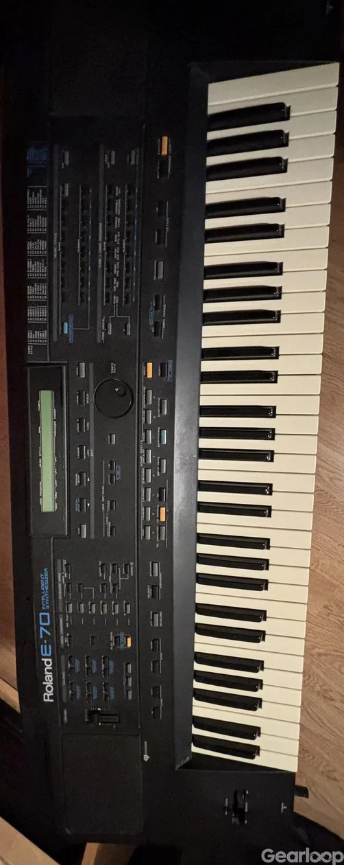 Roland E70 - bild 1