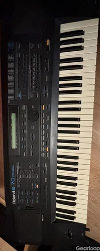 Roland E70