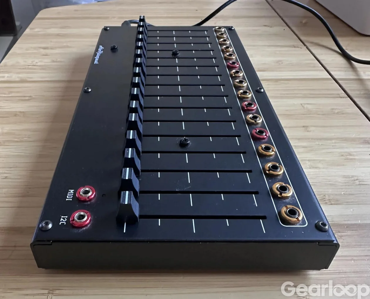 ATOV PROJECT 16N FADERBANK MIDI & CV CONTROLLER (BLACK) - bild 2