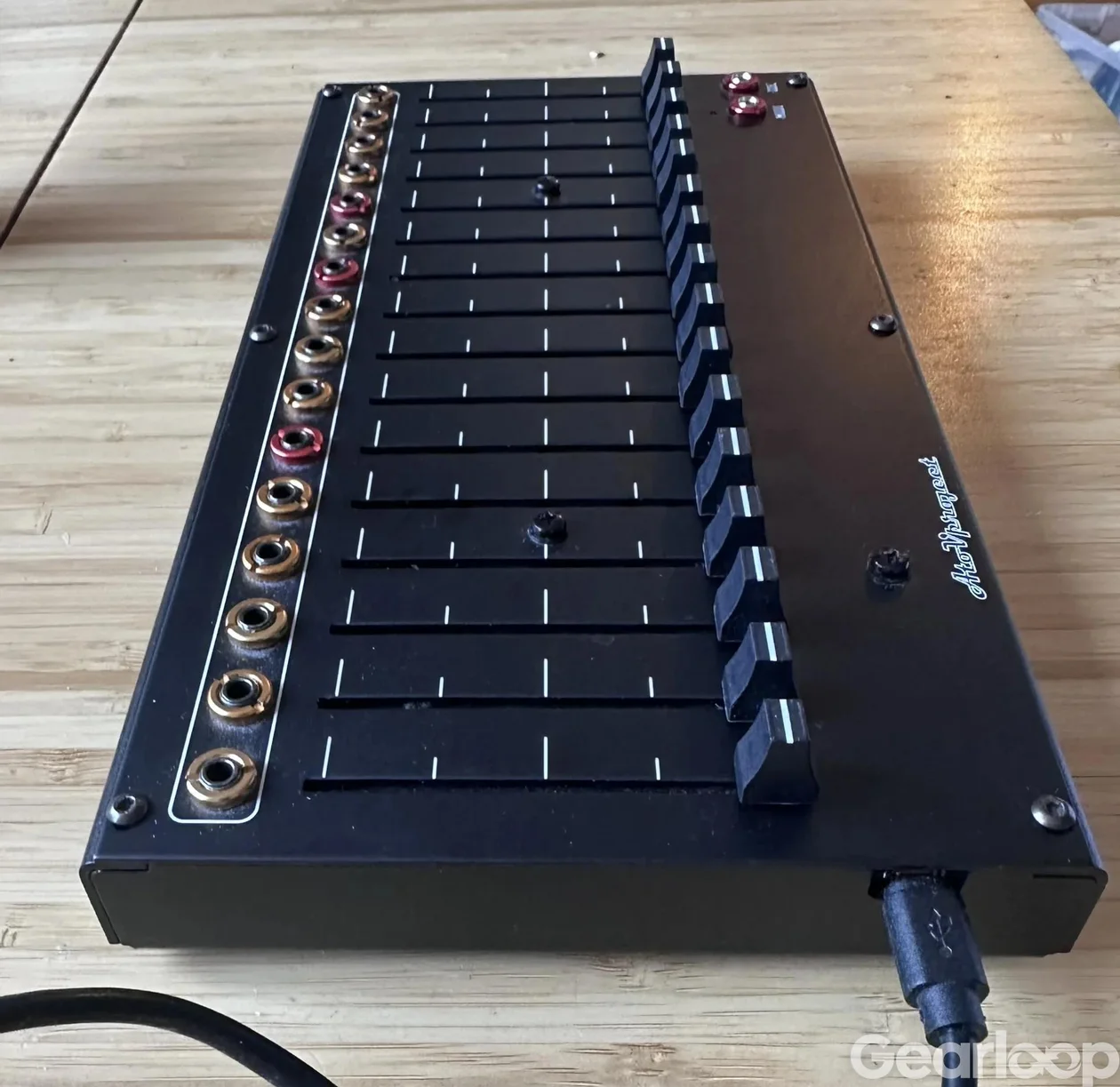 ATOV PROJECT 16N FADERBANK MIDI & CV CONTROLLER (BLACK) - bild 3