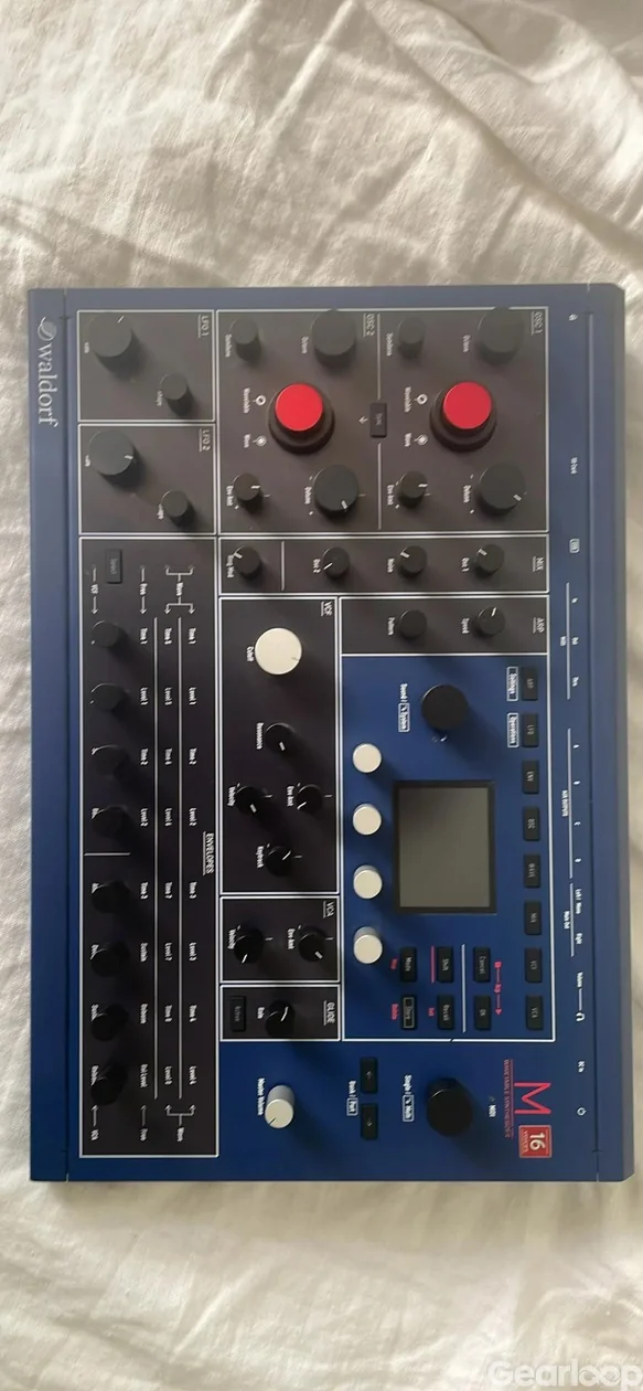 Waldorf M 16 röster - bild 2