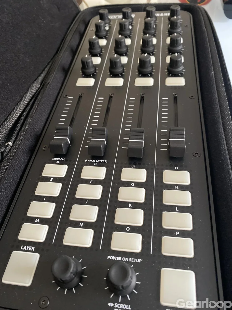 2st Allen & Heath Xone K2 med fodral - bild 3