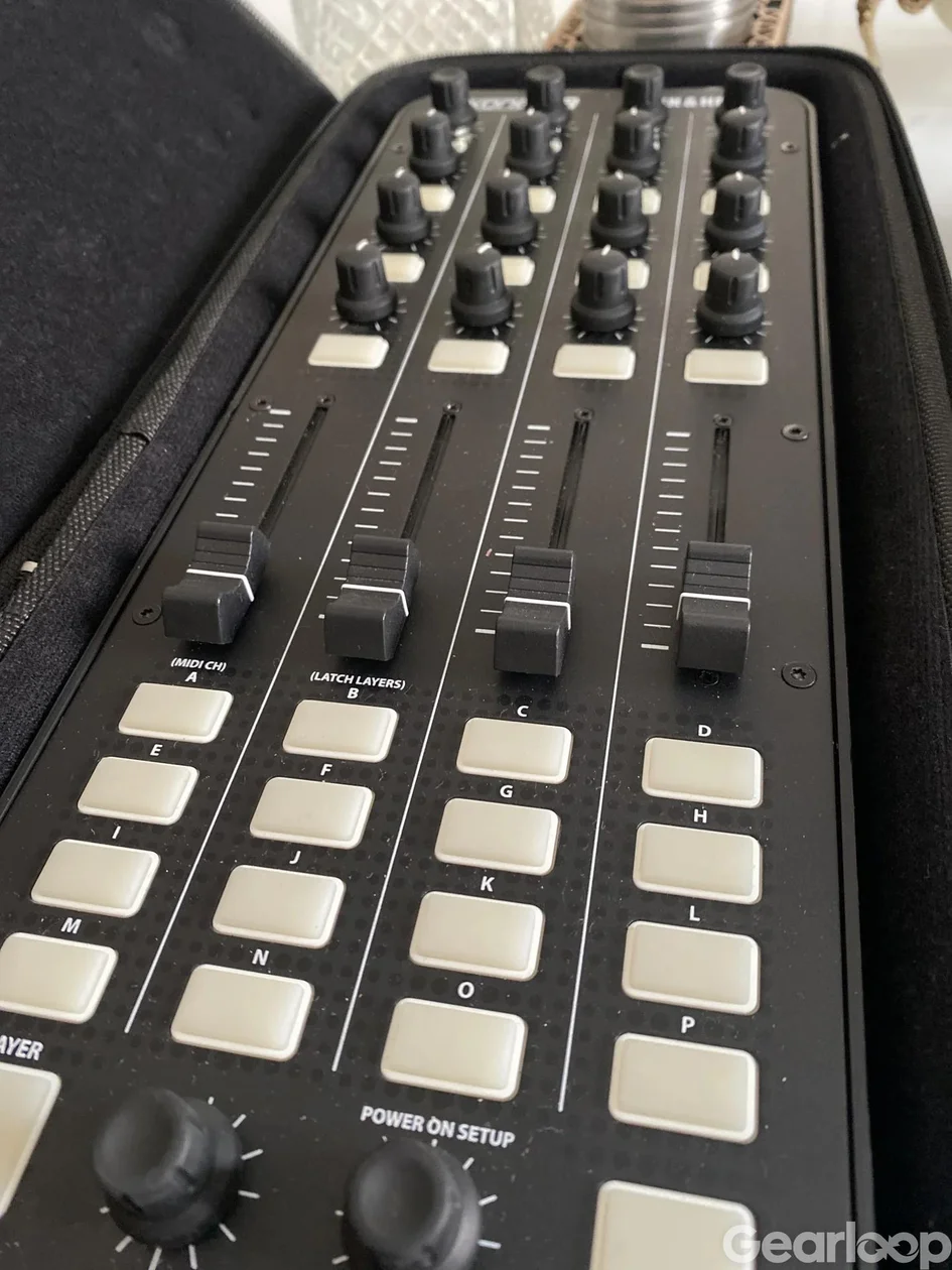 2st Allen & Heath Xone K2 med fodral - bild 4