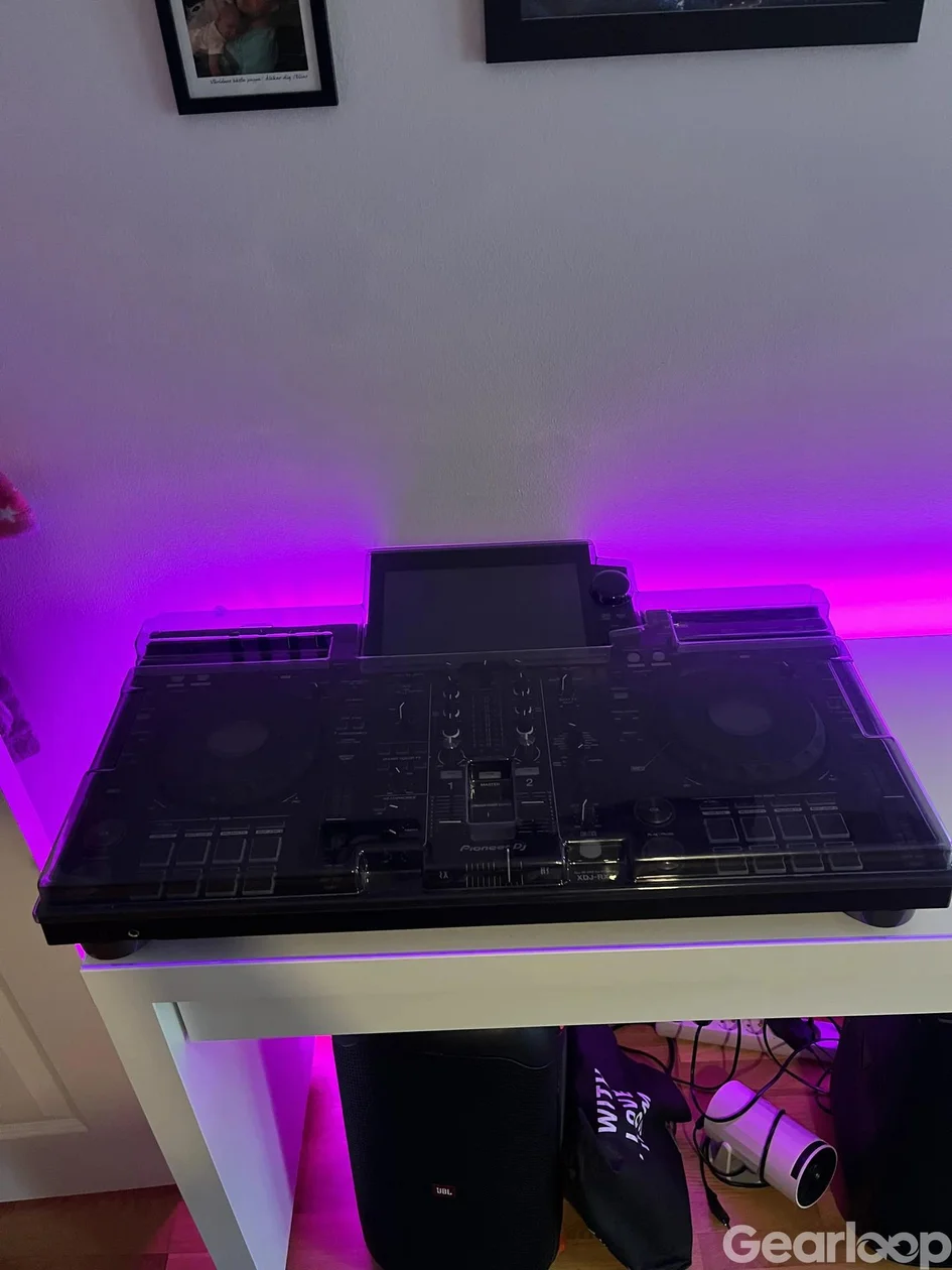 XDJ-RX3 Inkl Softcase och Decksaver - bild 2