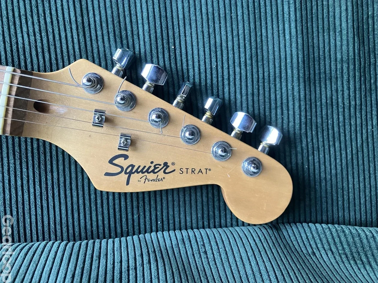 Squier Stratocaster - bild 2