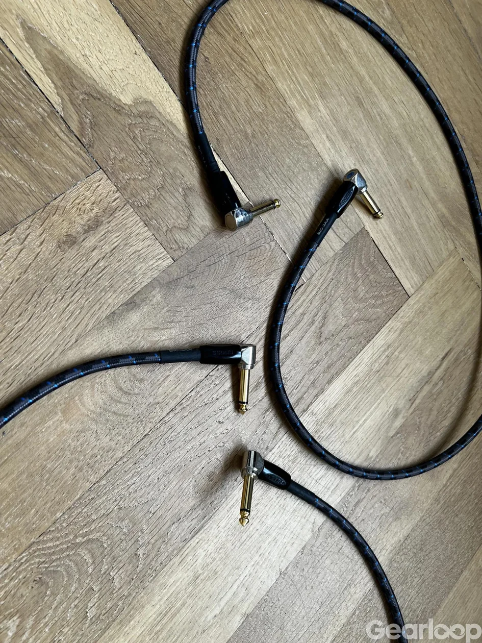 Gitarrkablar: Fender Tweed & Boss BIC-3AA - bild 2