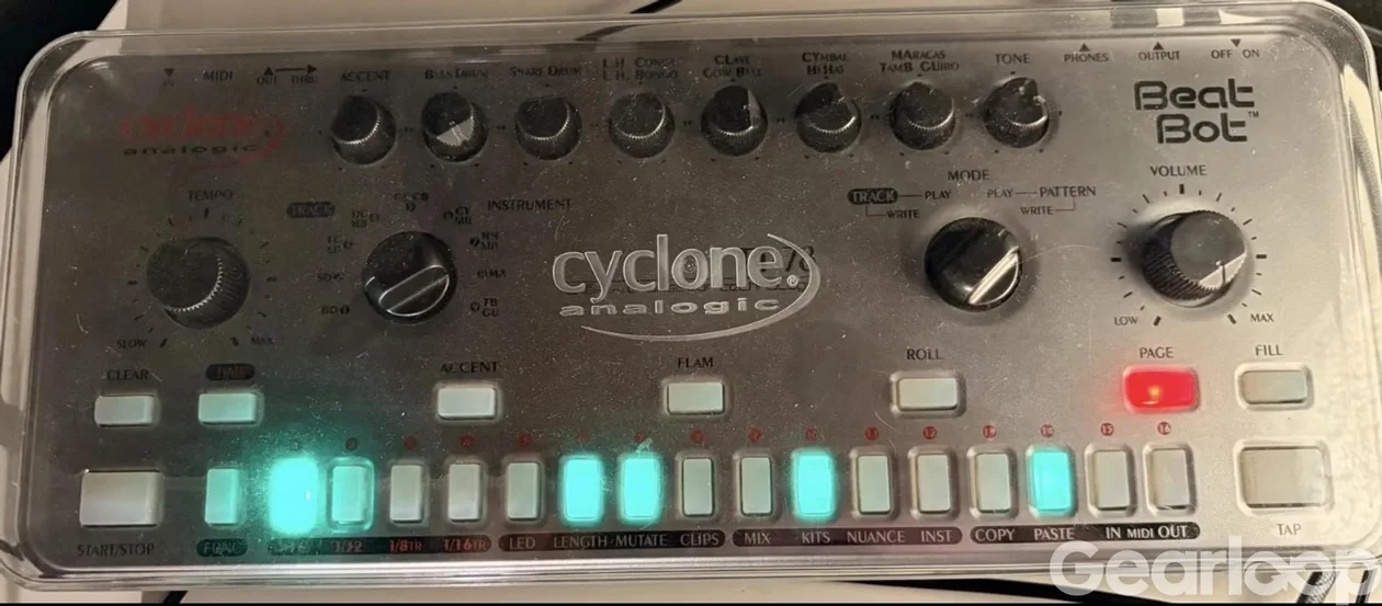 Digitone mot Digitone keys + pengar - bild 5