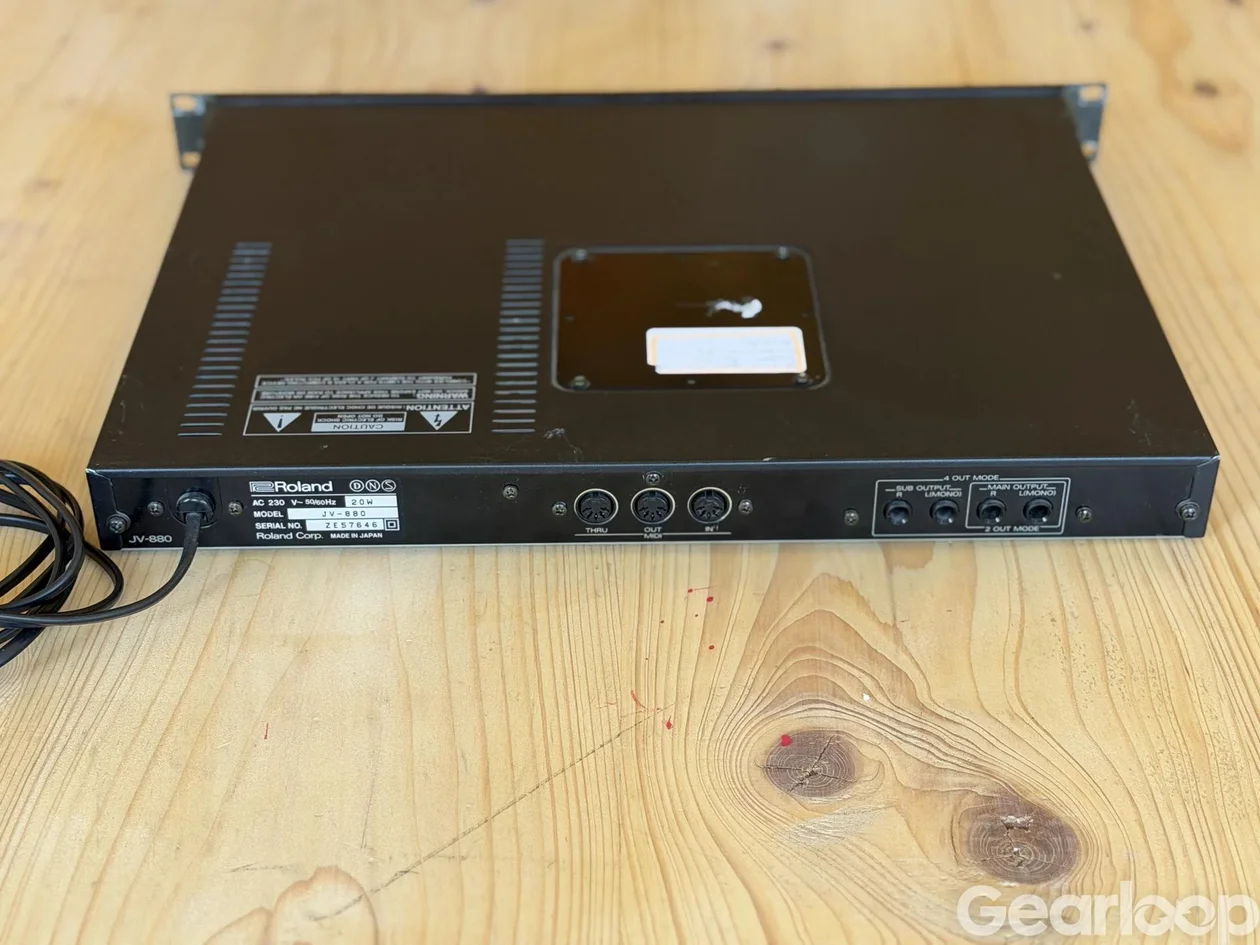 Roland JV-880 - bild 2