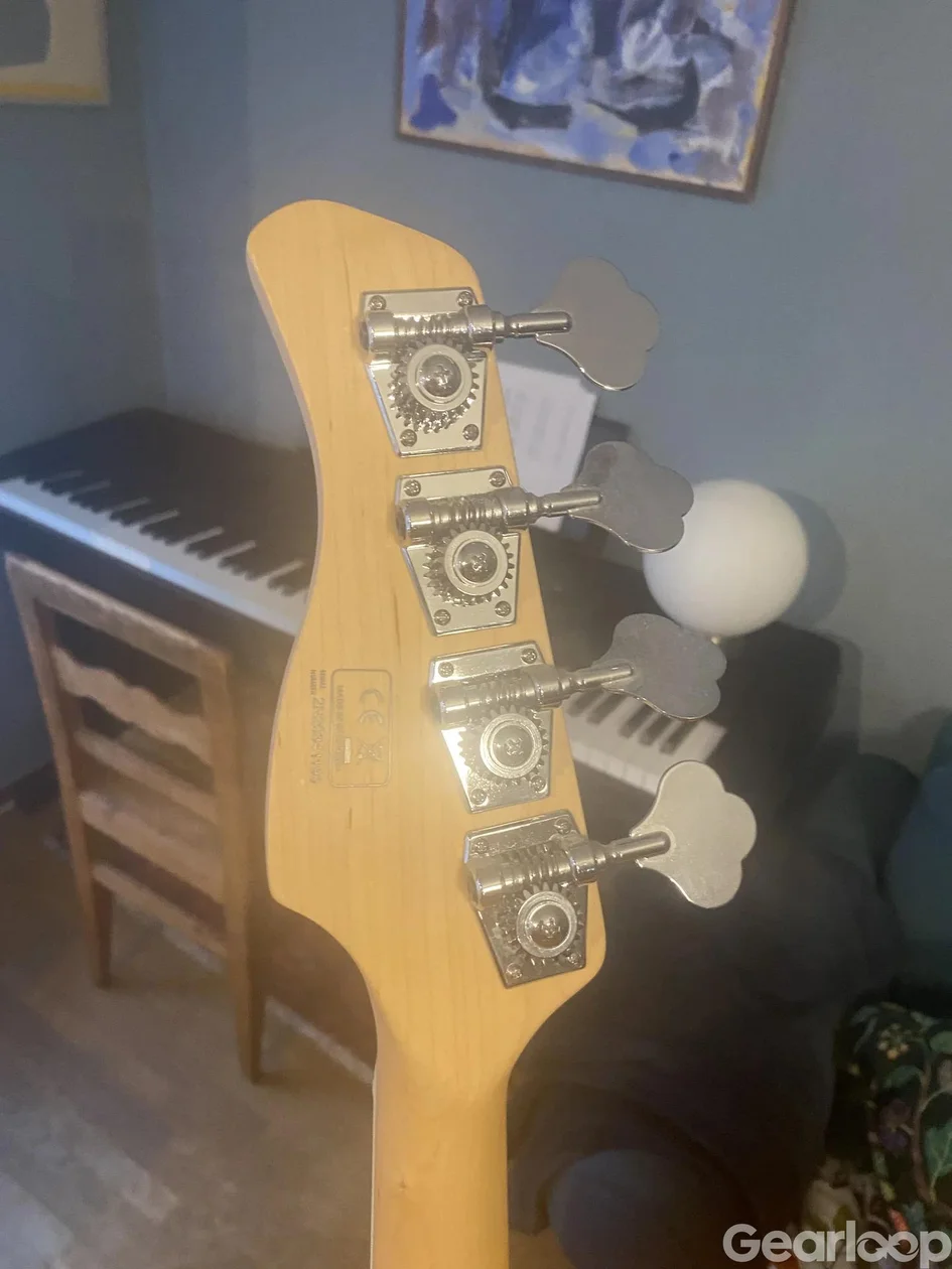 Sire Marcus Miller V7 – 4-strängad - bild 4