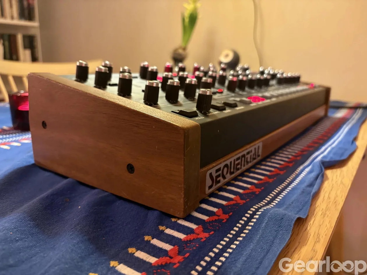 Prophet 6 desktop - bild 2