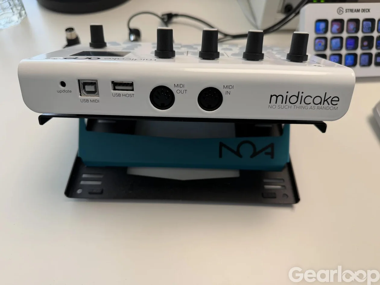 MIDICAKE ARP White – 4-spårs MIDI-arpeggiator/sequencer - bild 3
