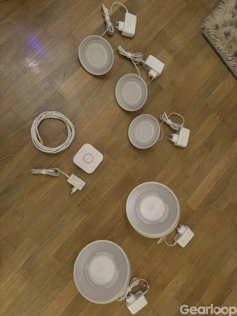 Studiobelysning Philips Hue 5 lampor Bloom&Iris+brygga - bild 1