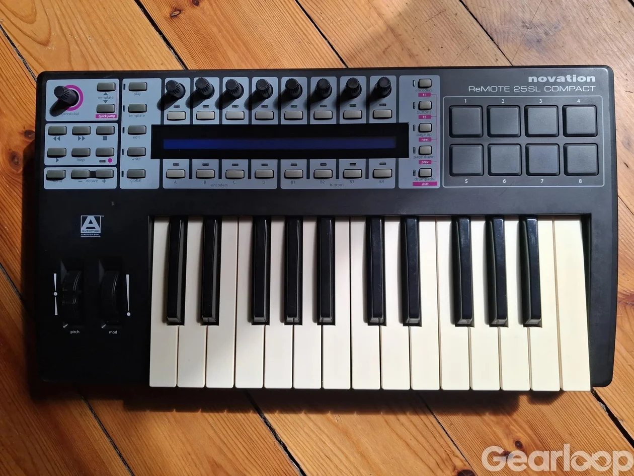 Novation Remote 25SL MIDI-klaviatur med pads - bild 1